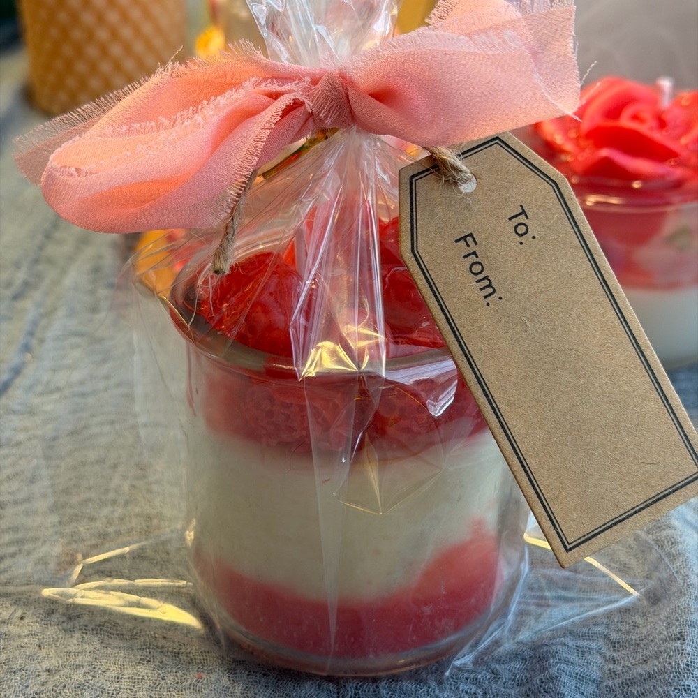Strawberry Scented Candle 6 oz